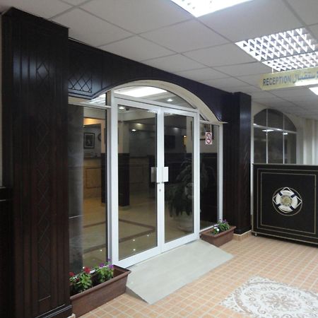 Dolphin Hotel Muskat Bagian luar foto