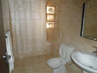 Dolphin Hotel Muskat Bagian luar foto